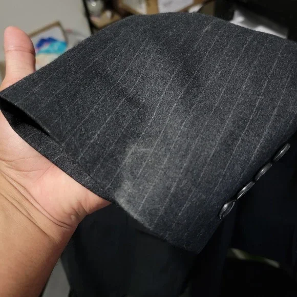 JOS A BANK Men's Flannel Sport Coat Two Button Black‎ Striped Wool Cashmere 43R
